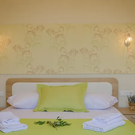 Apartament Girene